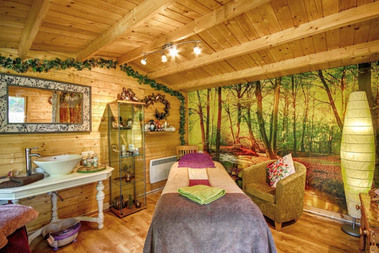 Felbrigg Lodge Bed And Breakfast Aylmerton エクステリア 写真