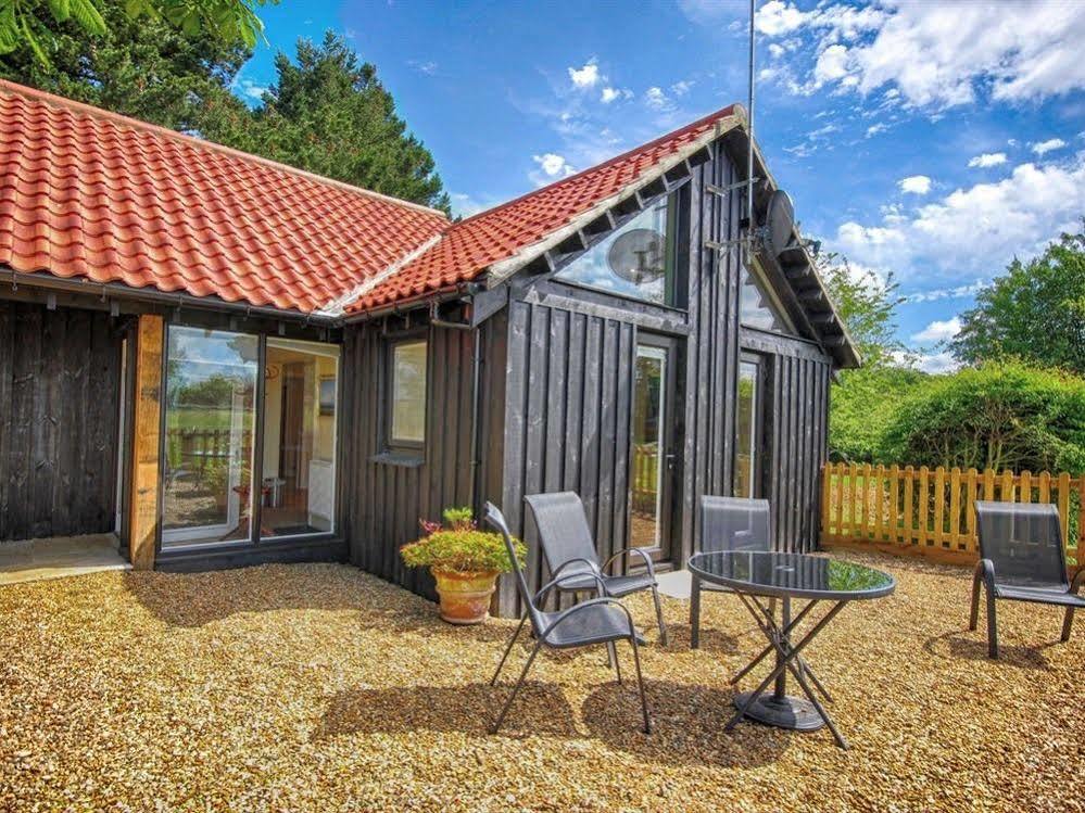 Felbrigg Lodge Bed And Breakfast Aylmerton エクステリア 写真