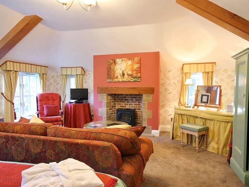 Felbrigg Lodge Bed And Breakfast Aylmerton エクステリア 写真